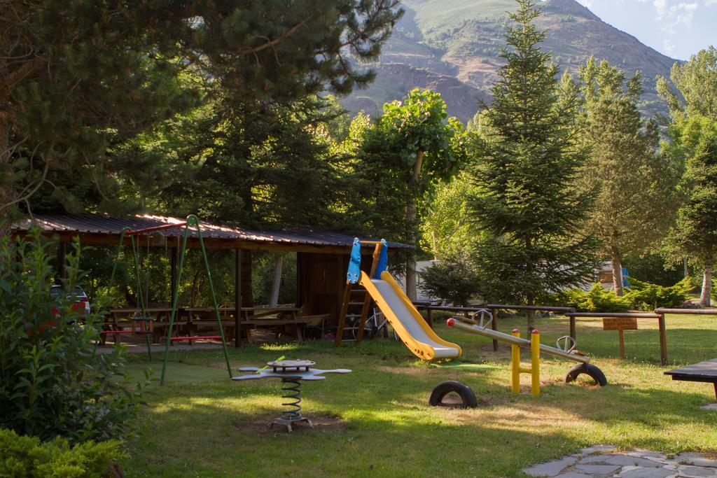Camping Serra Lladorre Esterno foto